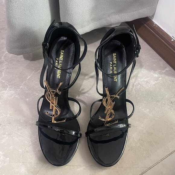 Saint Laurent Cassandra Sandals In Patent Leather - Picture 3 of 6
